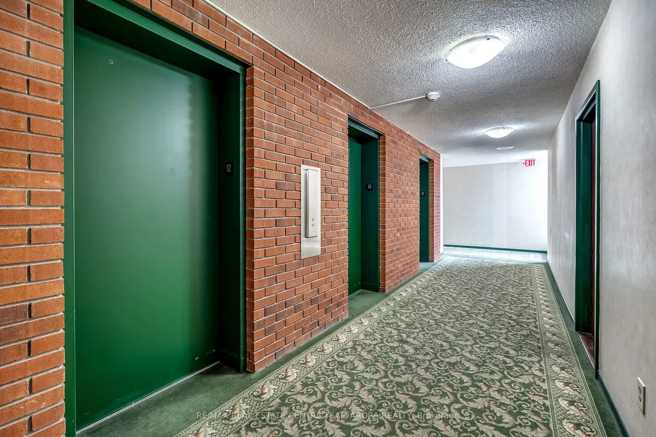 200, Robert Speck, Rathwood, Mississauga