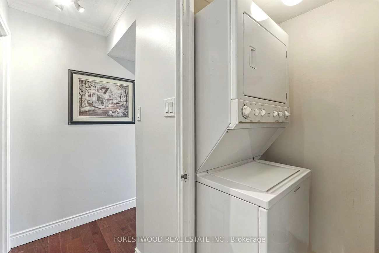 1360, Rathburn, Rathwood, Mississauga