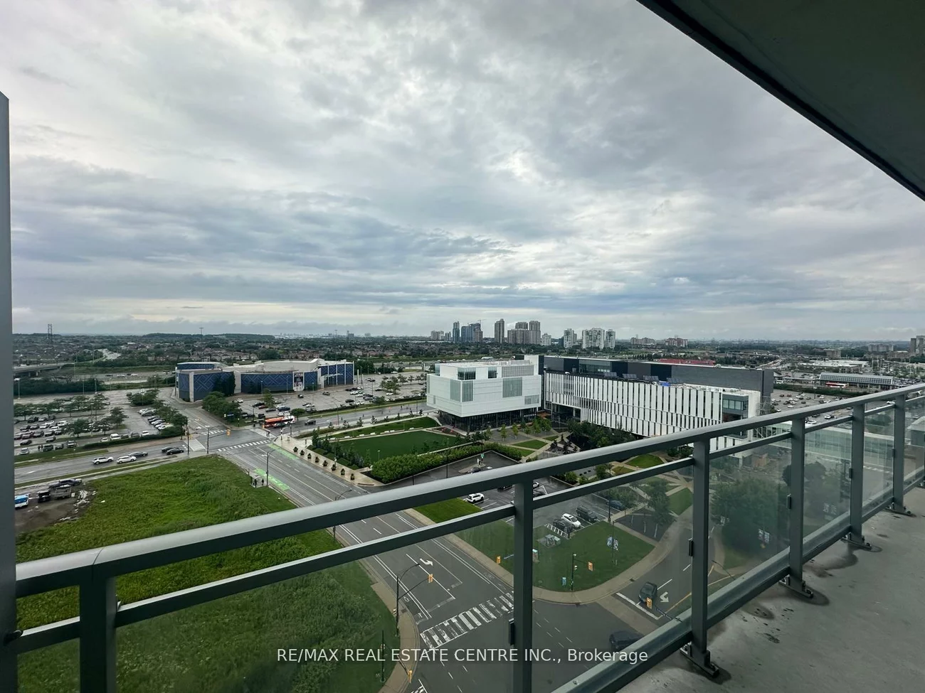 360, Square One, City Centre, Mississauga