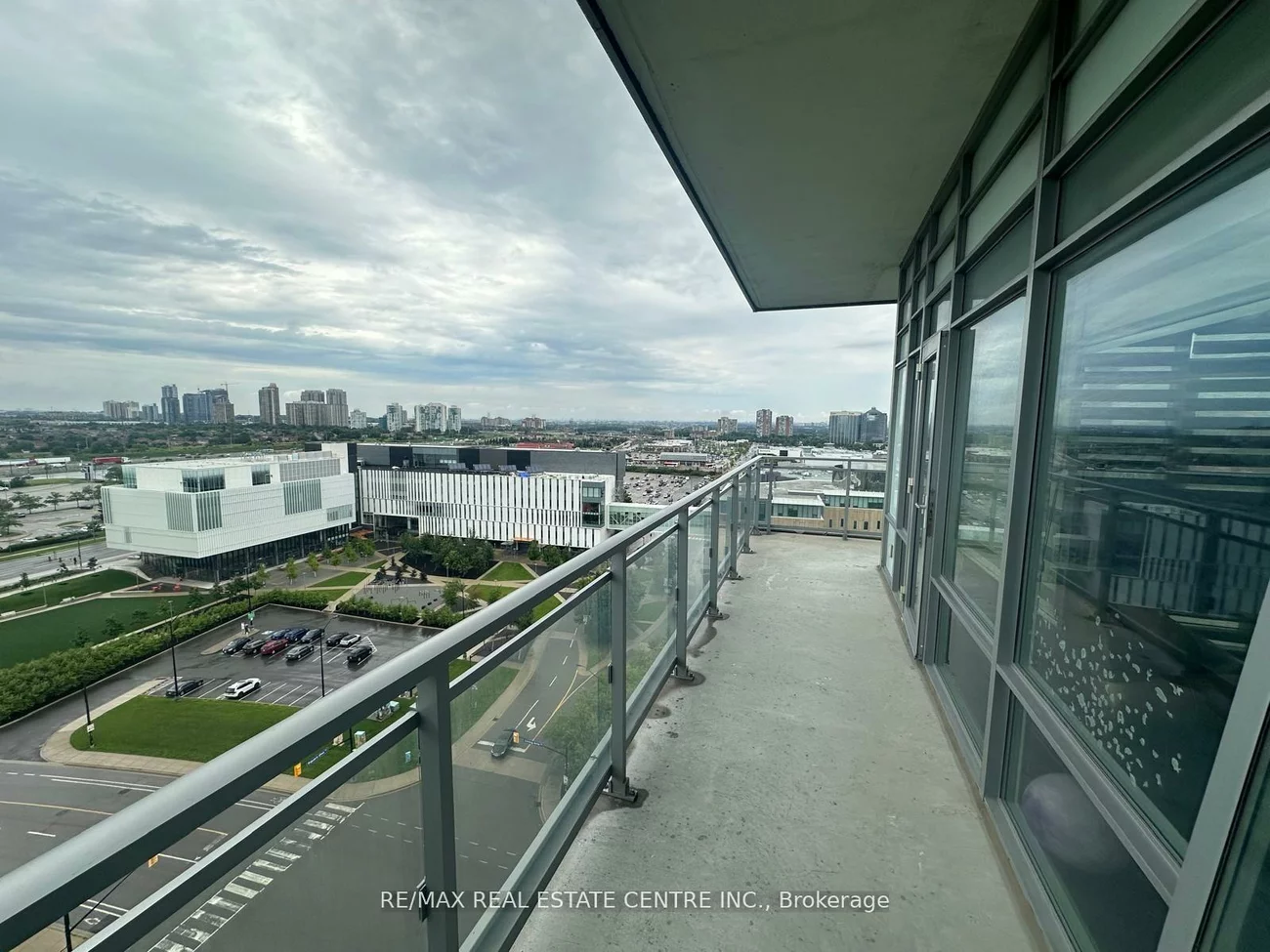 360, Square One, City Centre, Mississauga