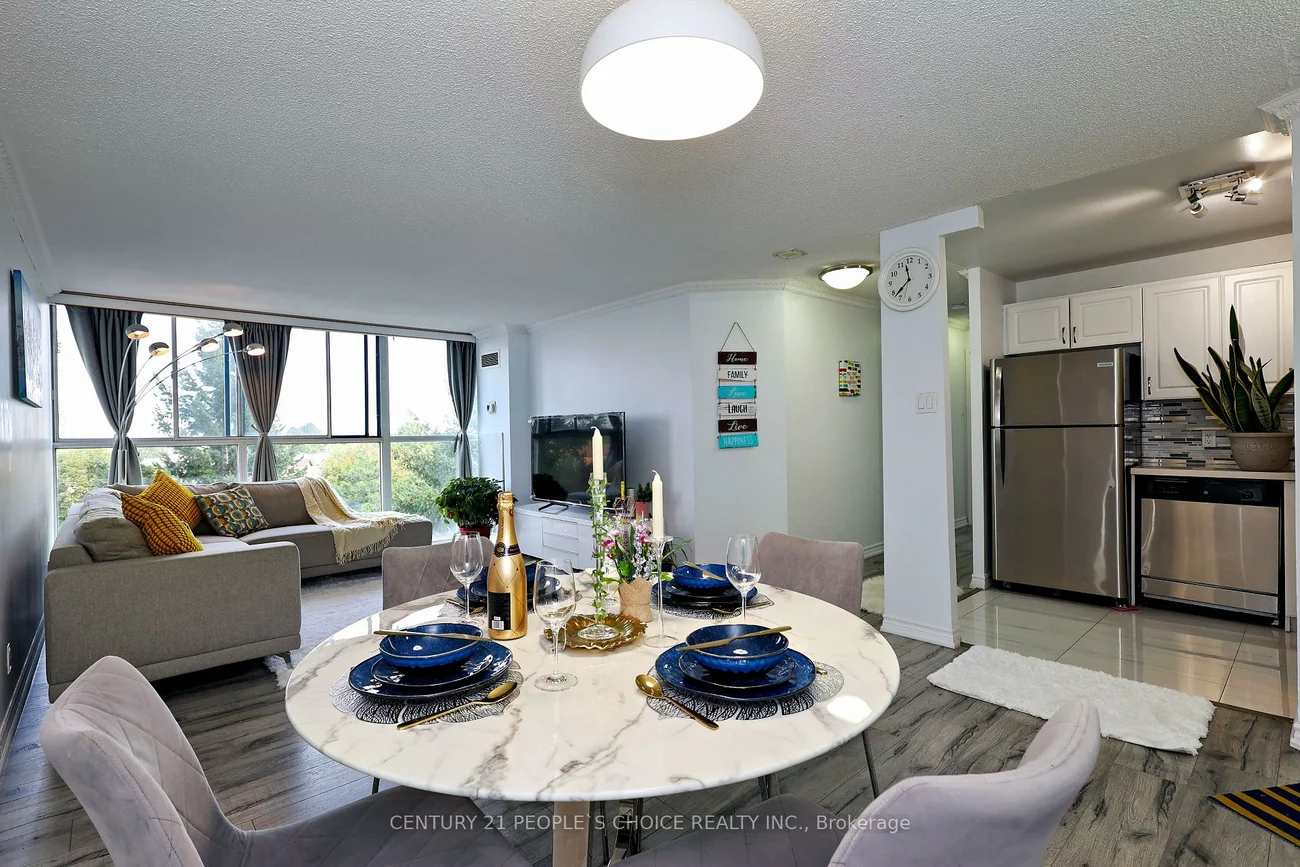 35, Trailwood, Hurontario, Mississauga
