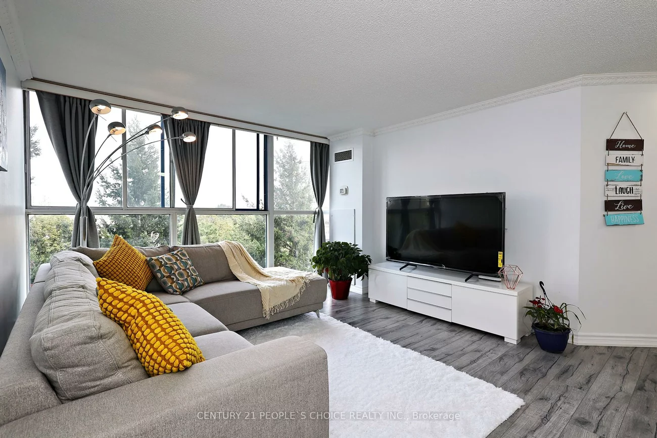 35, Trailwood, Hurontario, Mississauga