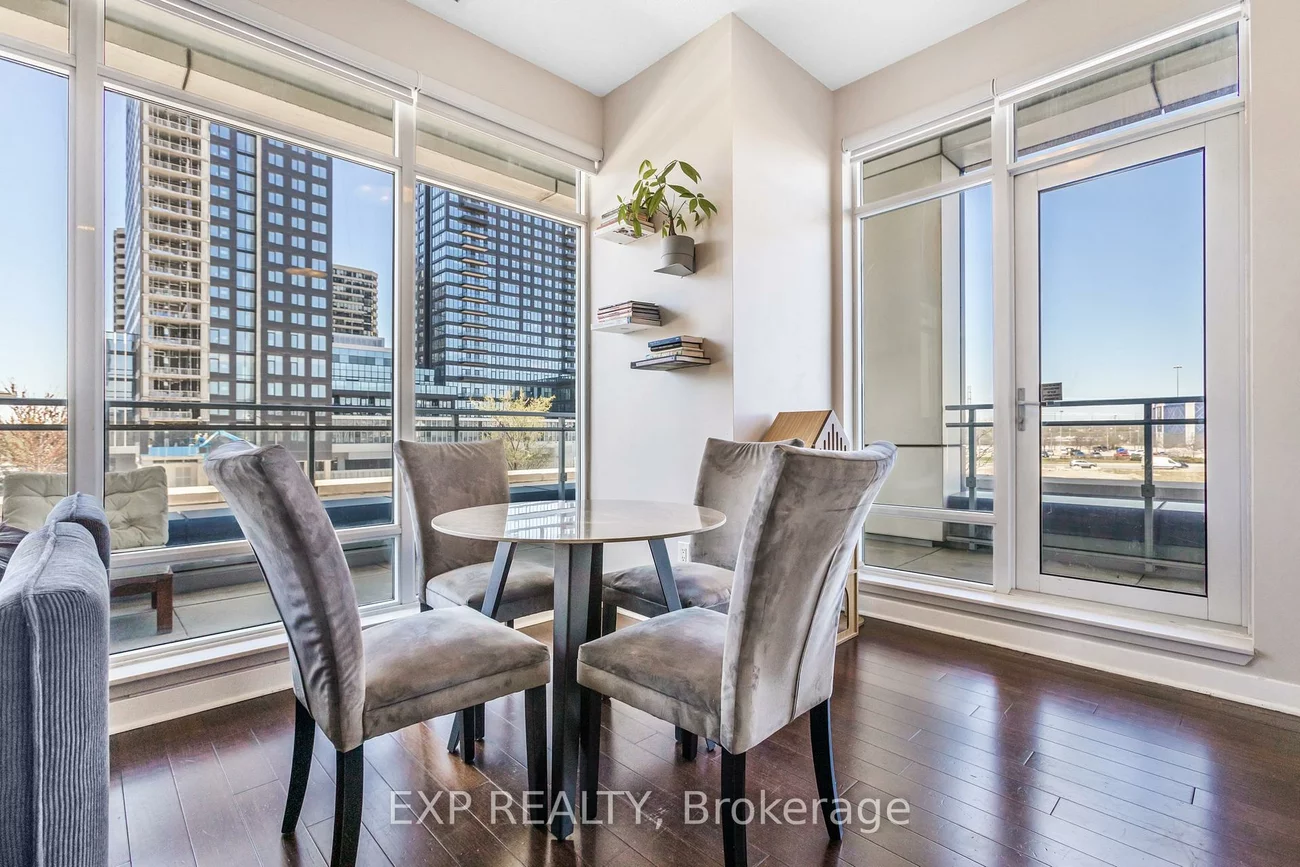 360, Square One, City Centre, Mississauga