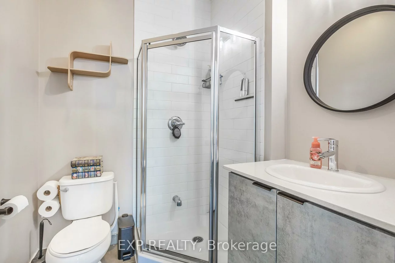 360, Square One, City Centre, Mississauga