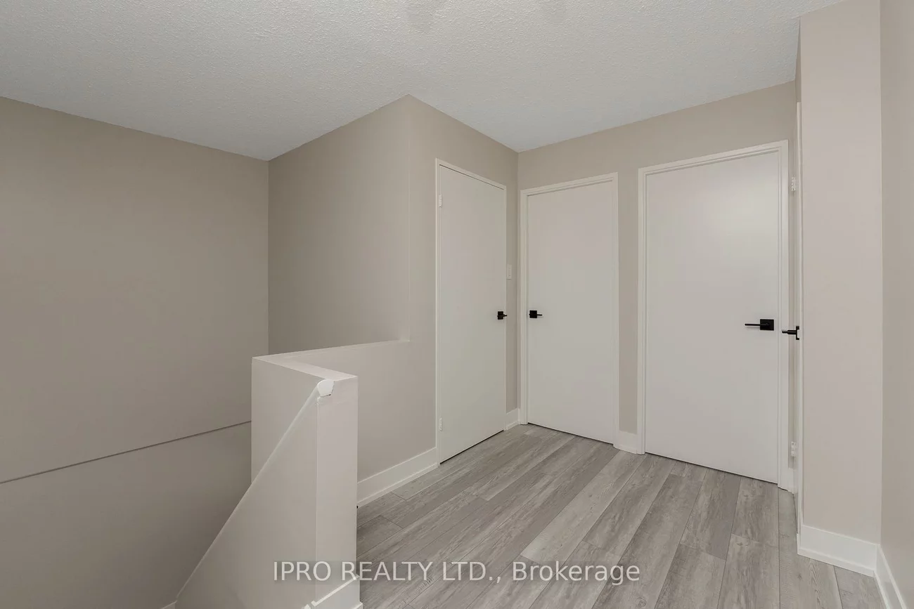 1050, Stainton, Erindale, Mississauga