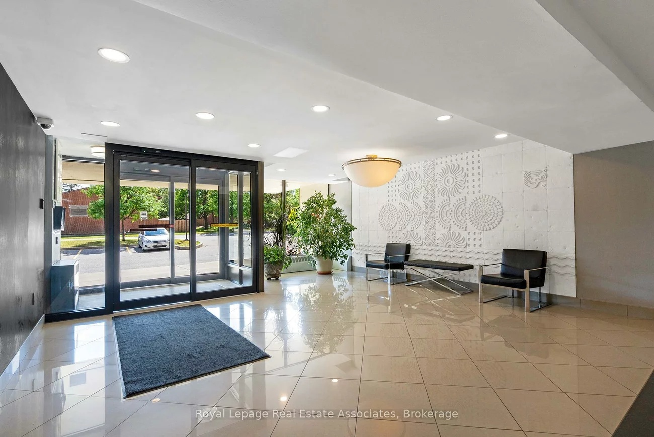 2301, Derry, Meadowvale, Mississauga