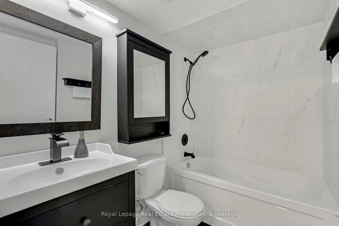2301, Derry, Meadowvale, Mississauga