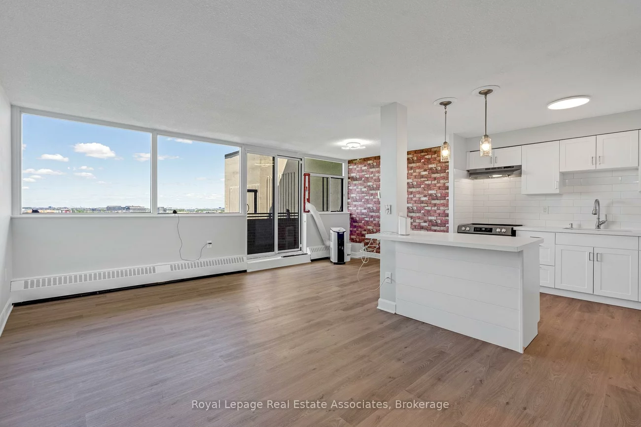 2301, Derry, Meadowvale, Mississauga