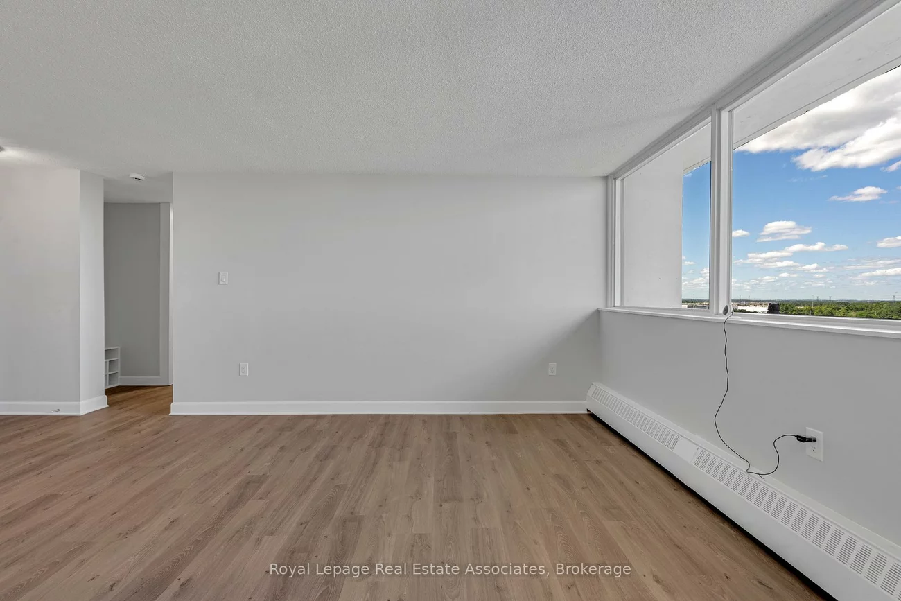 2301, Derry, Meadowvale, Mississauga