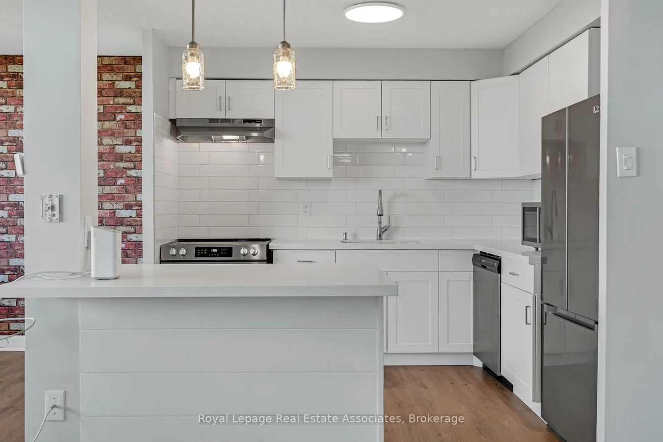 2301, Derry, Meadowvale, Mississauga