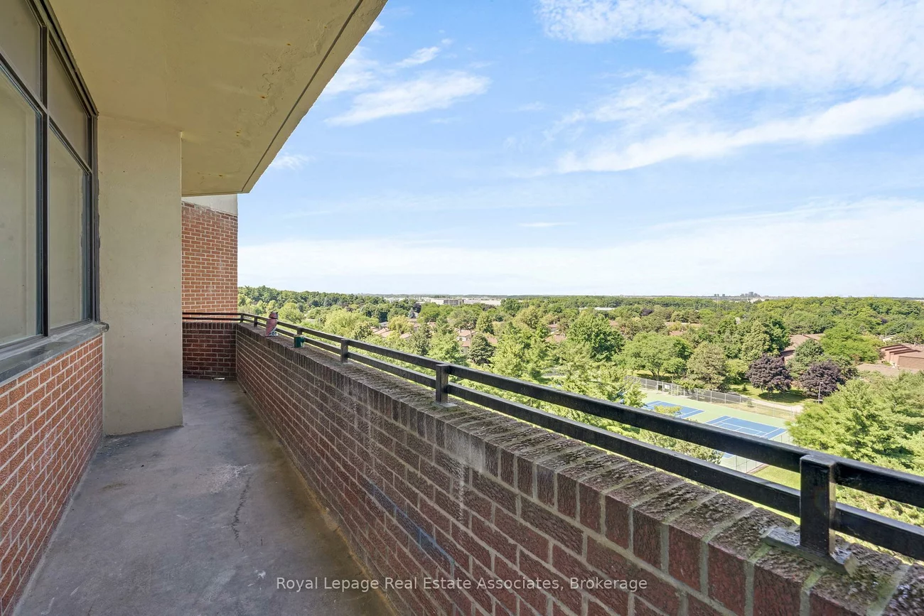 2301, Derry, Meadowvale, Mississauga