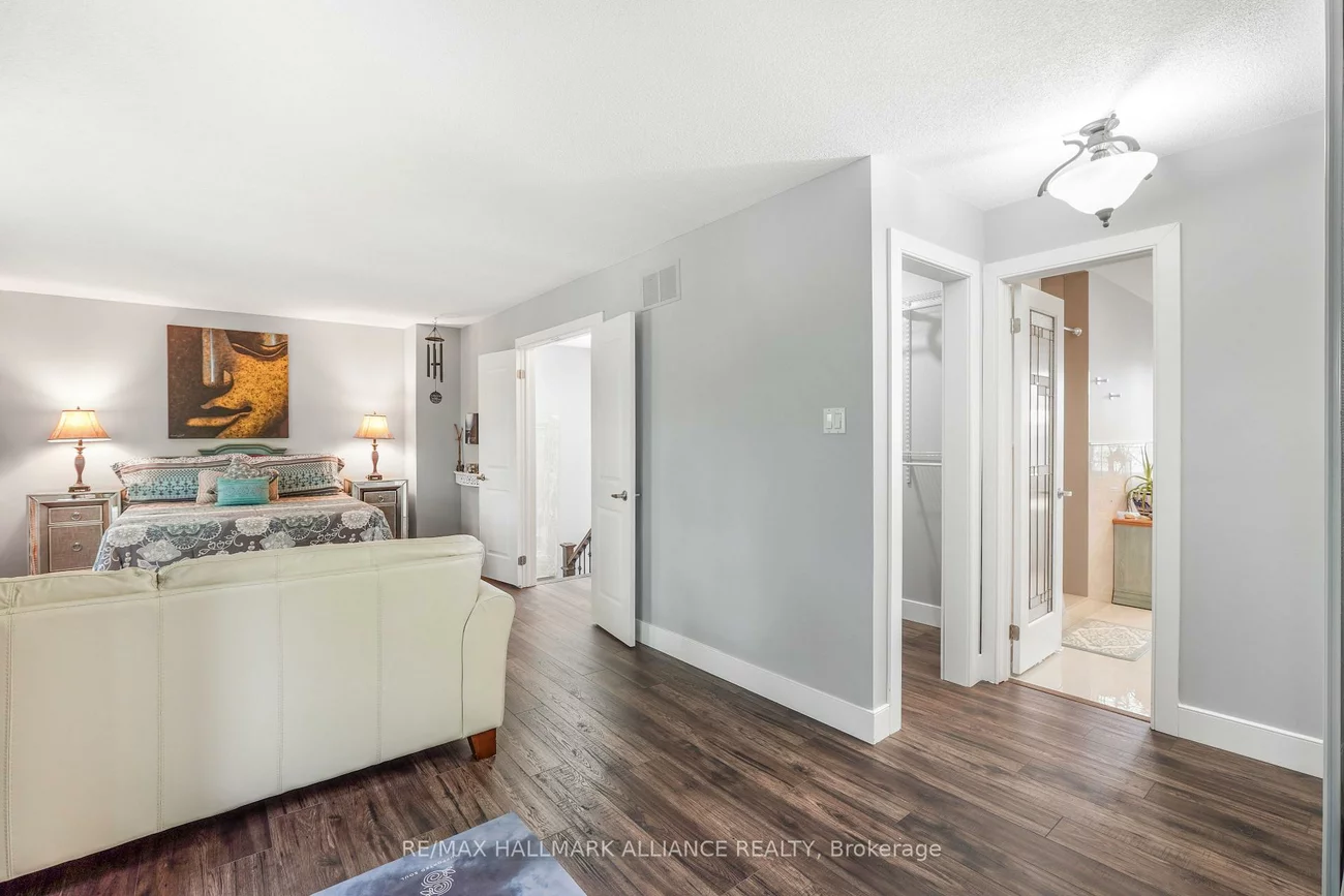 6859, Edenwood, Meadowvale, Mississauga