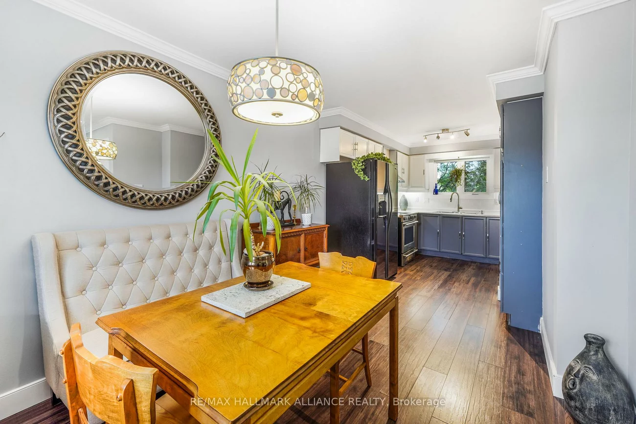 6859, Edenwood, Meadowvale, Mississauga