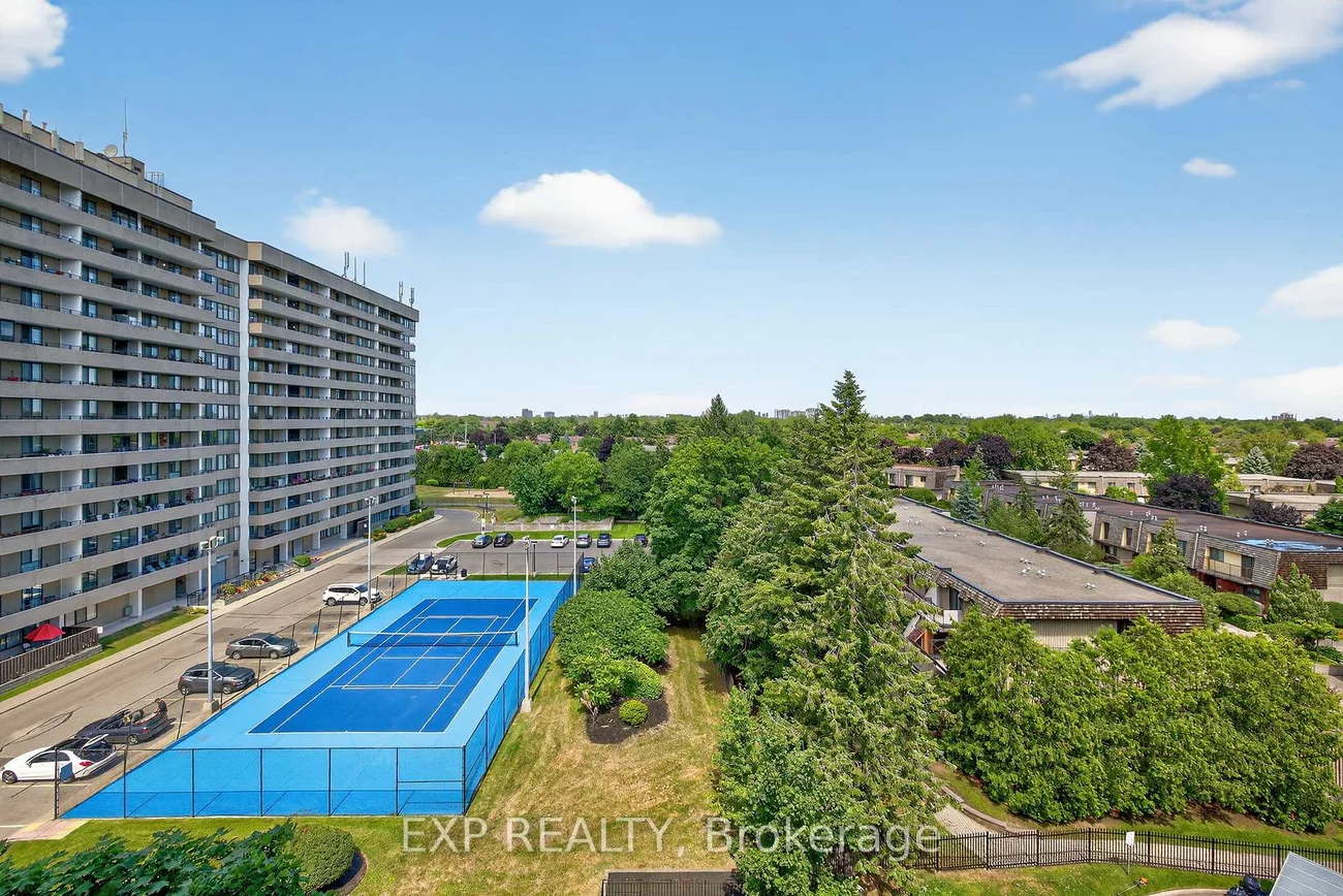 1320, Mississauga Valley, Mississauga Valleys, Mississauga
