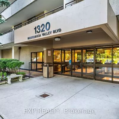 1320, Mississauga Valley, Mississauga Valleys, Mississauga