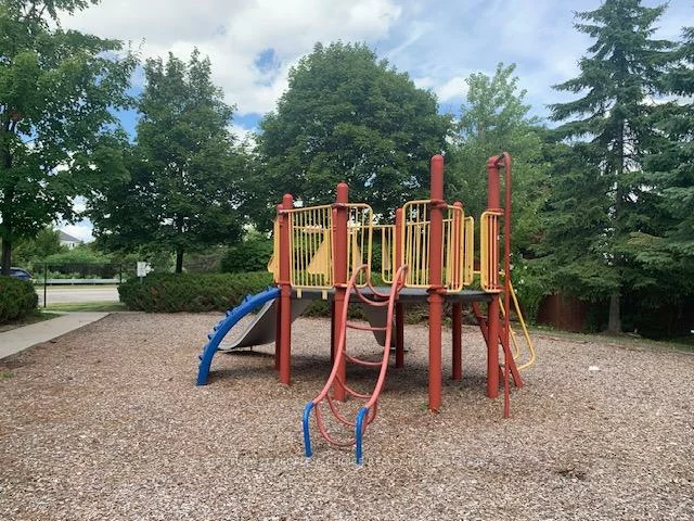 5420, Fallingbrook, East Credit, Mississauga