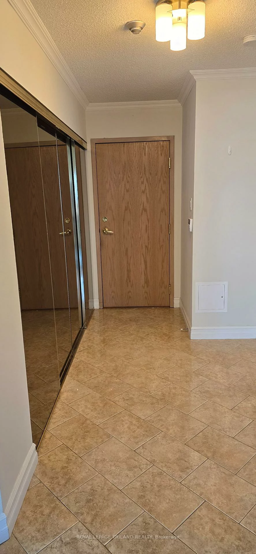 55, Elm, City Centre, Mississauga