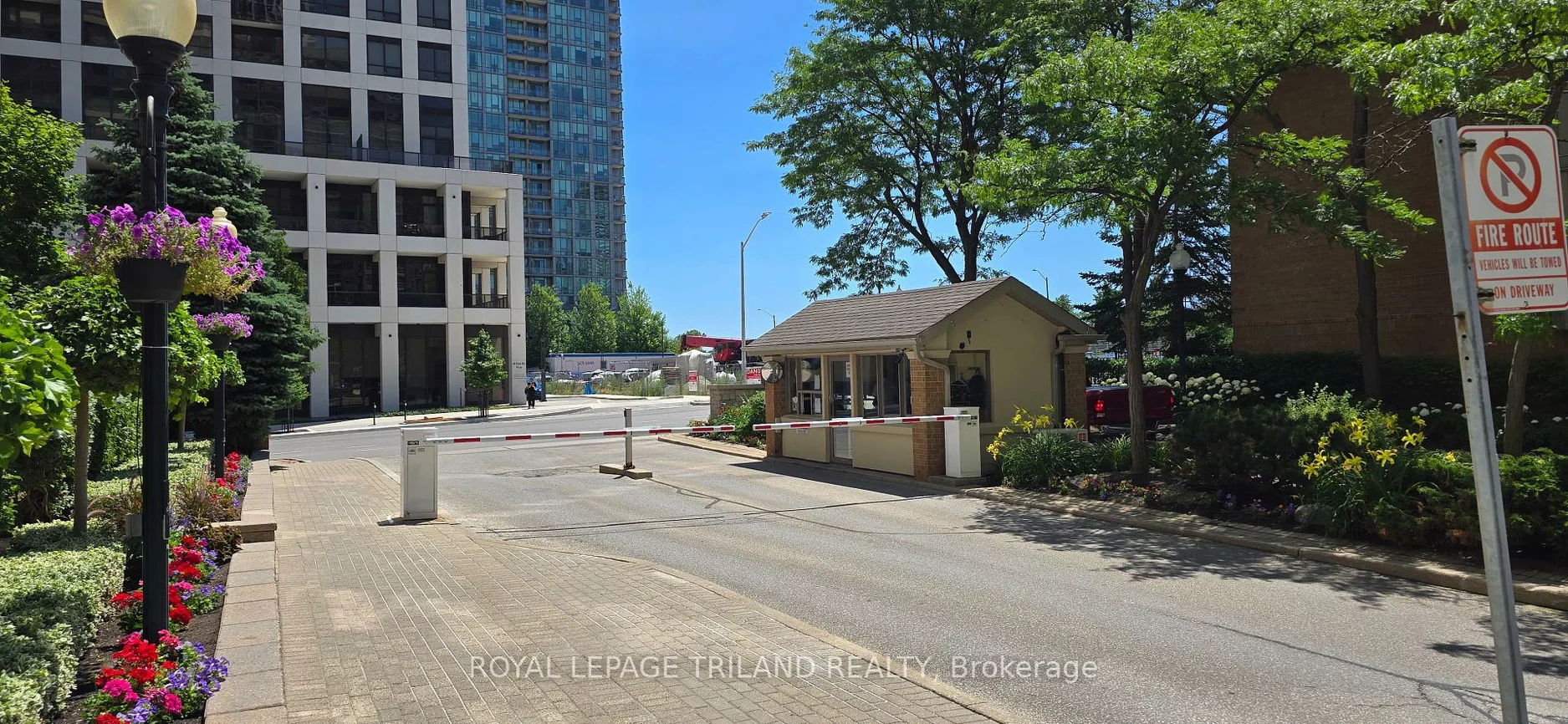 55, Elm, City Centre, Mississauga