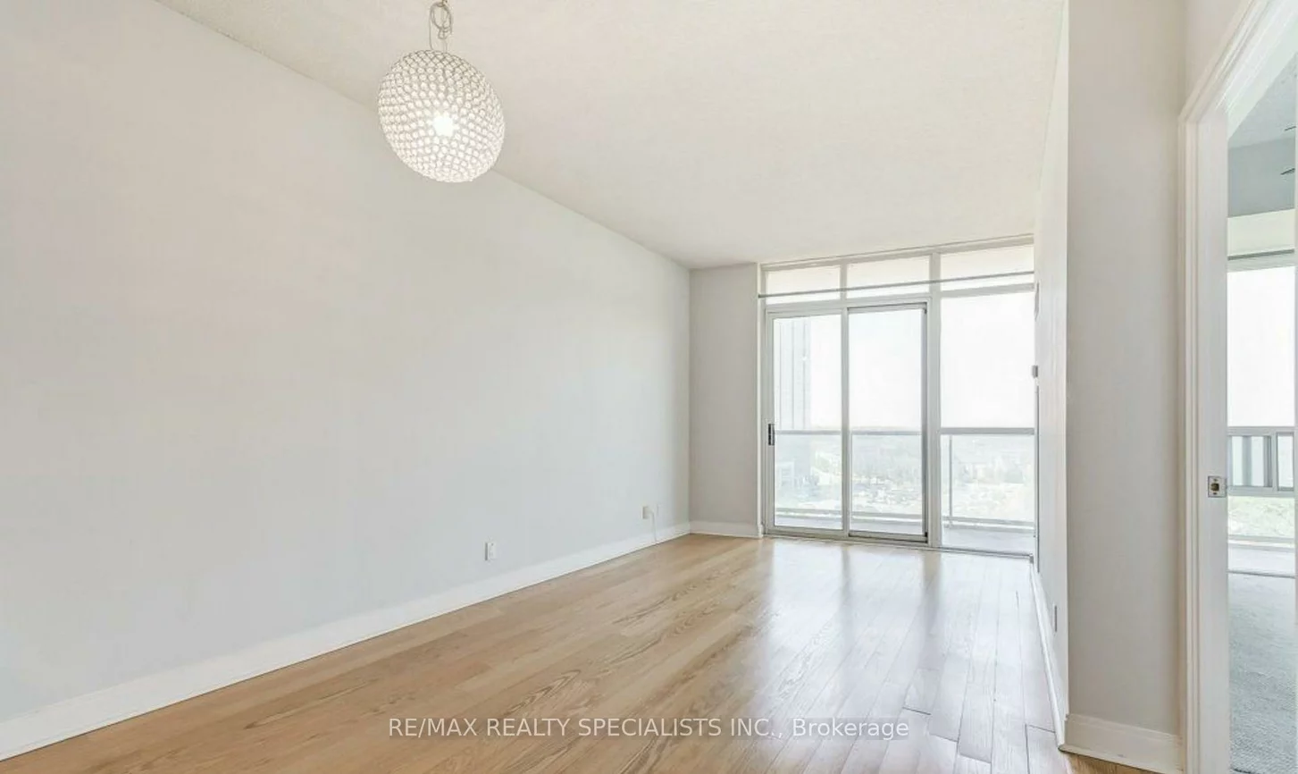 80, Absolute, City Centre, Mississauga