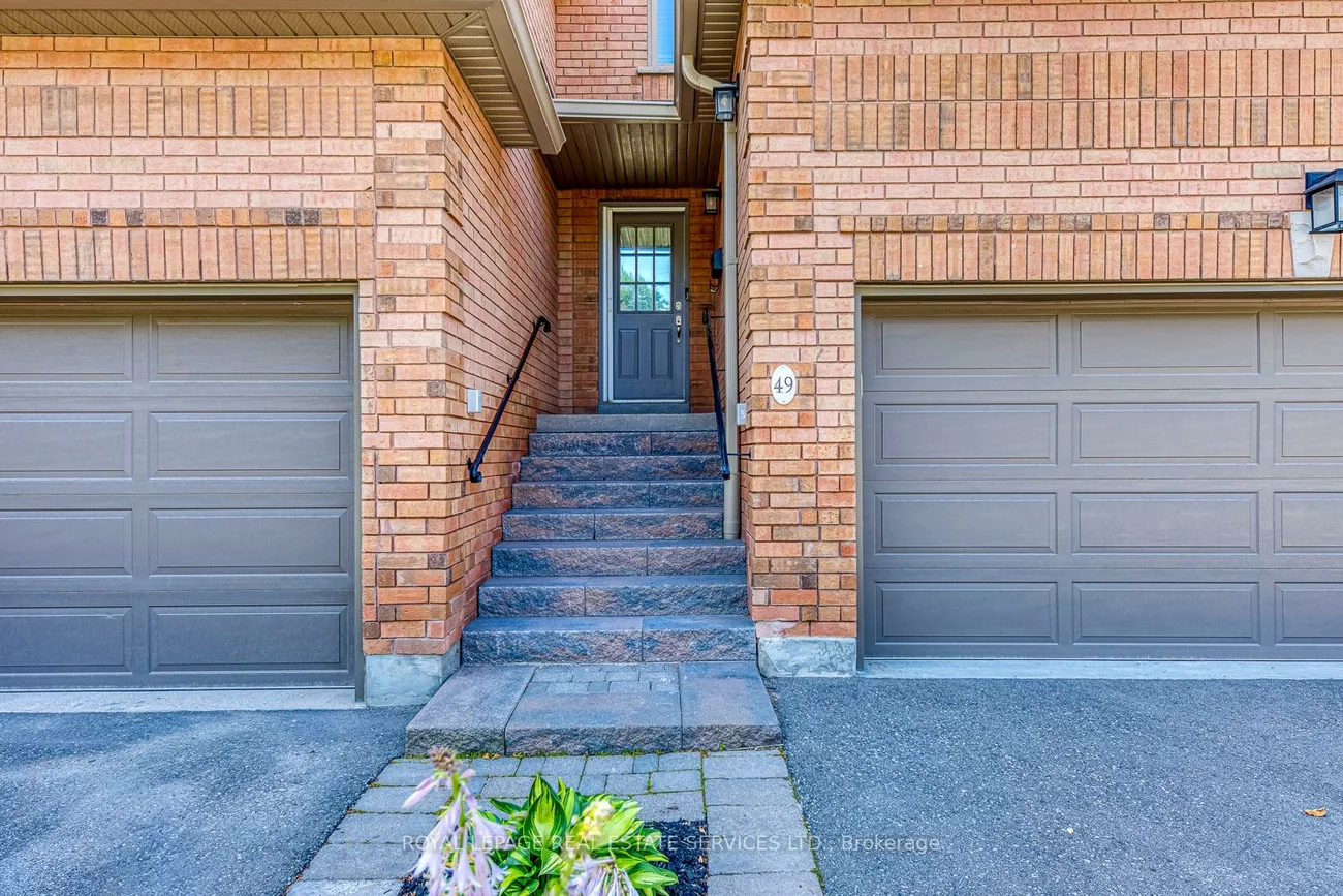 1905, Broad Hollow, Erin Mills, Mississauga