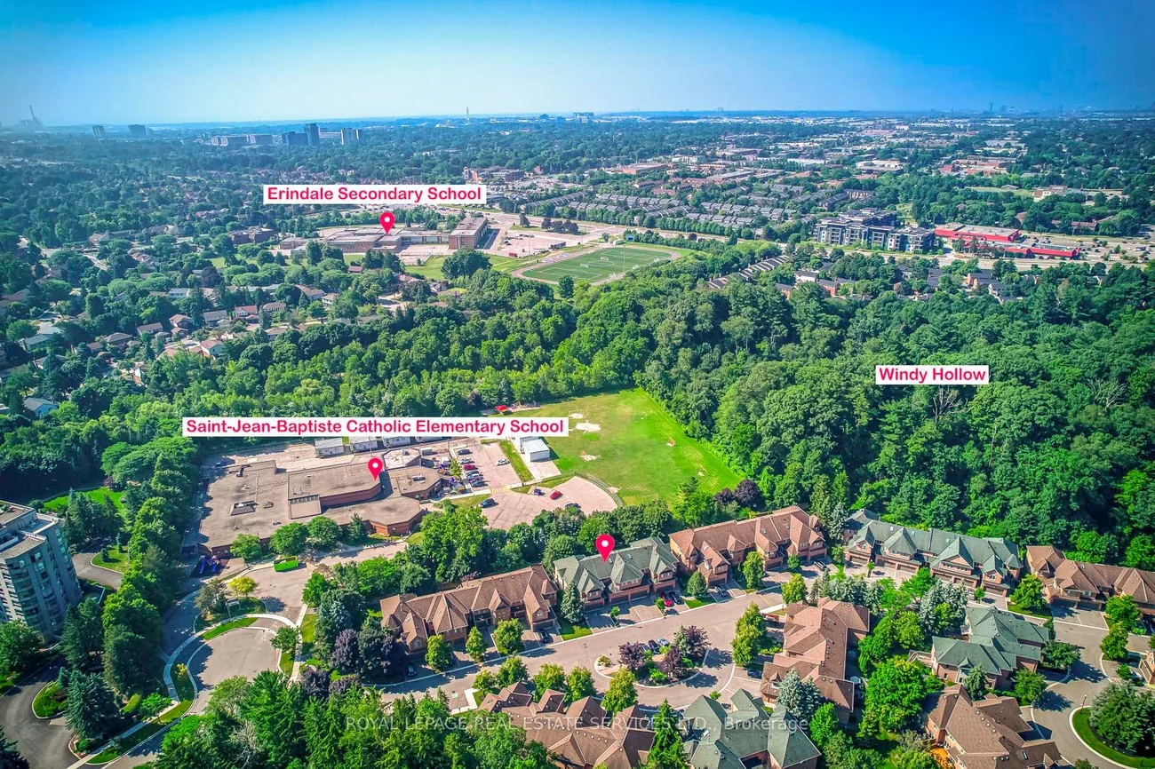 1905, Broad Hollow, Erin Mills, Mississauga