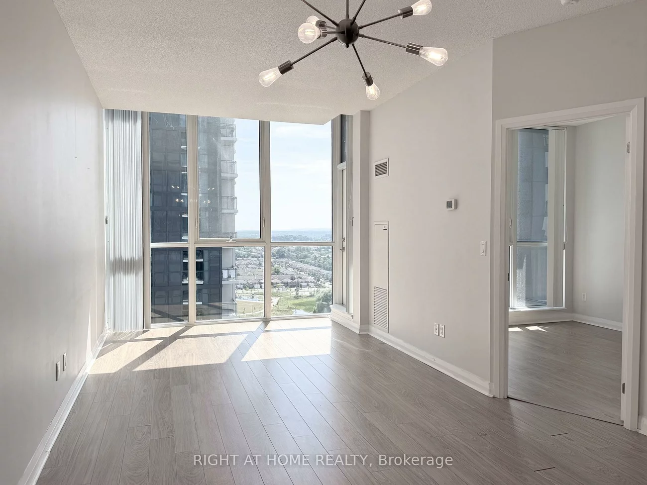 55, Eglinton, Hurontario, Mississauga