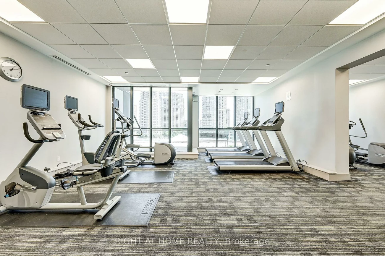 55, Eglinton, Hurontario, Mississauga