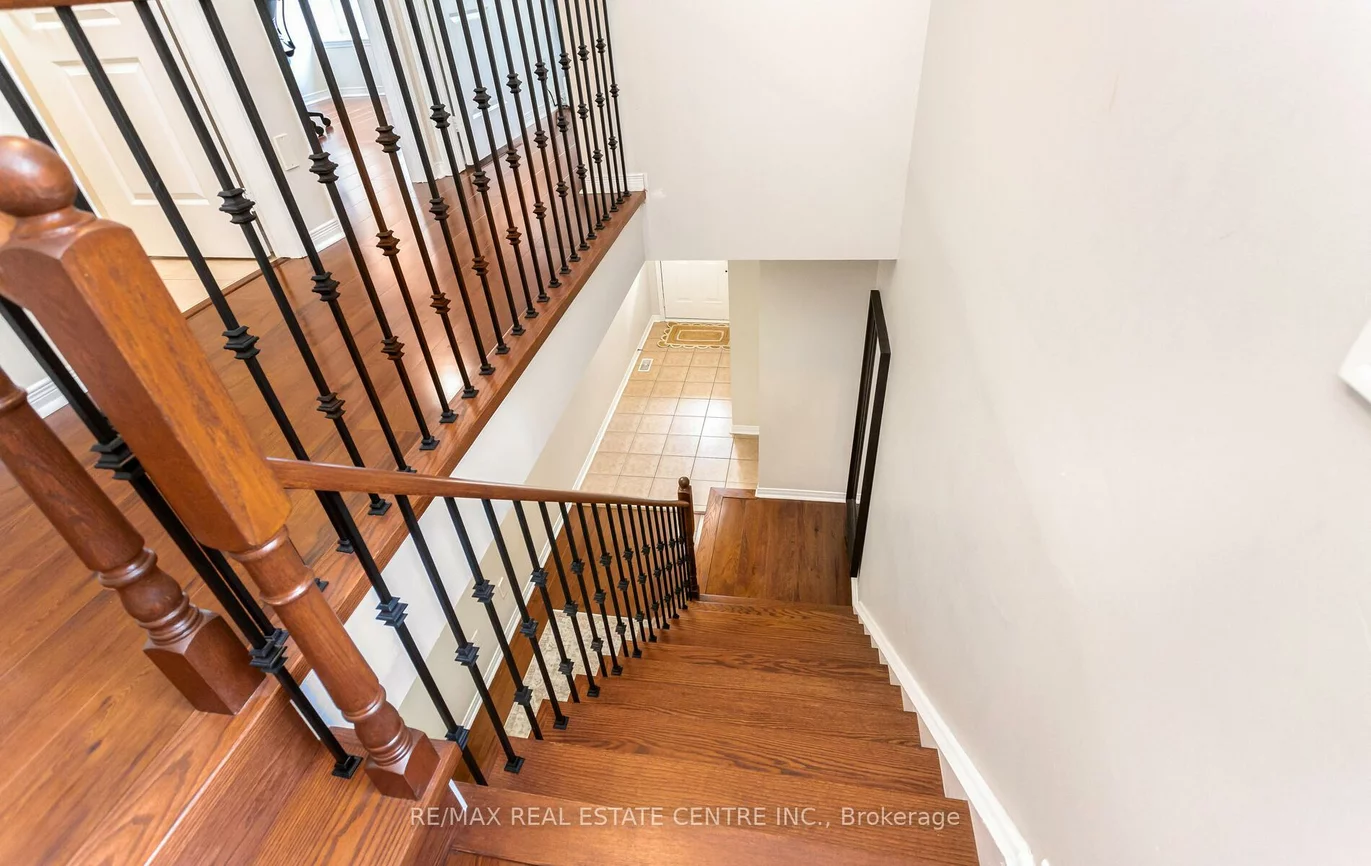7360, Zinnia, Meadowvale Village, Mississauga