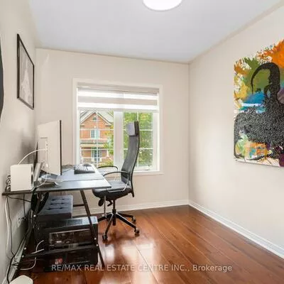 7360, Zinnia, Meadowvale Village, Mississauga