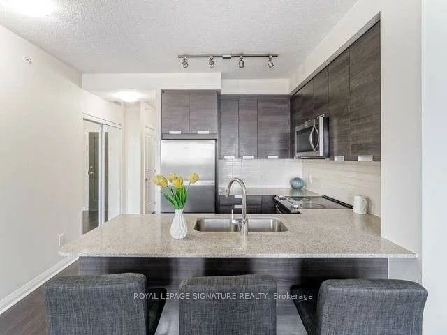 5025, Four Springs, Hurontario, Mississauga