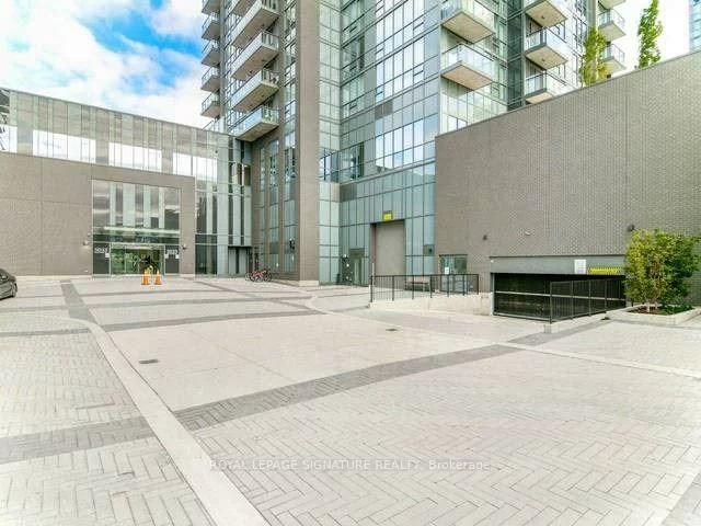5025, Four Springs, Hurontario, Mississauga