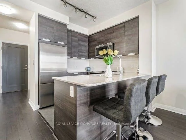 5025, Four Springs, Hurontario, Mississauga