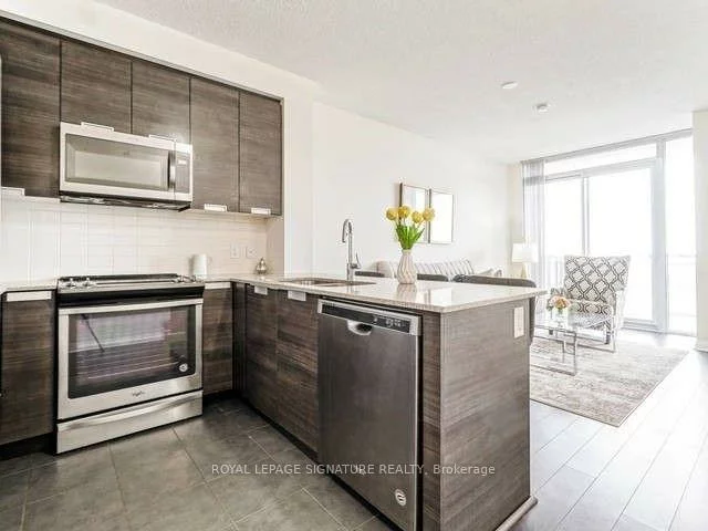 5025, Four Springs, Hurontario, Mississauga