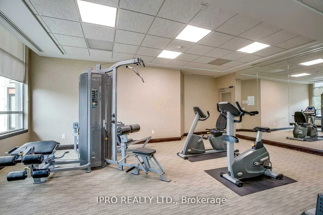 3504, Hurontario, Fairview, Mississauga