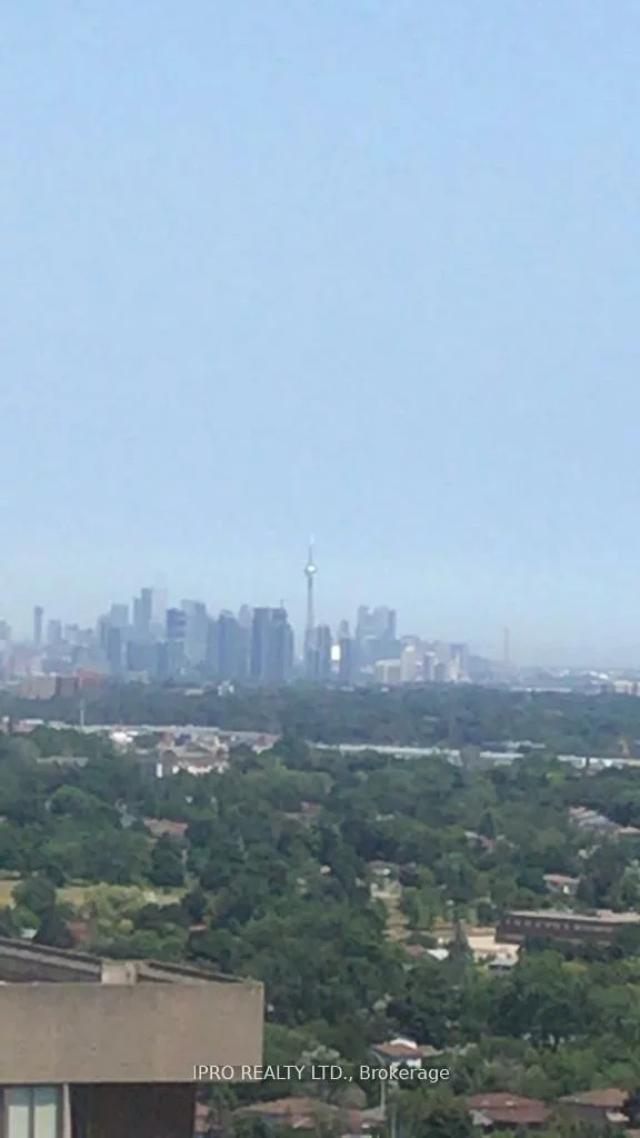 3504, Hurontario, Fairview, Mississauga