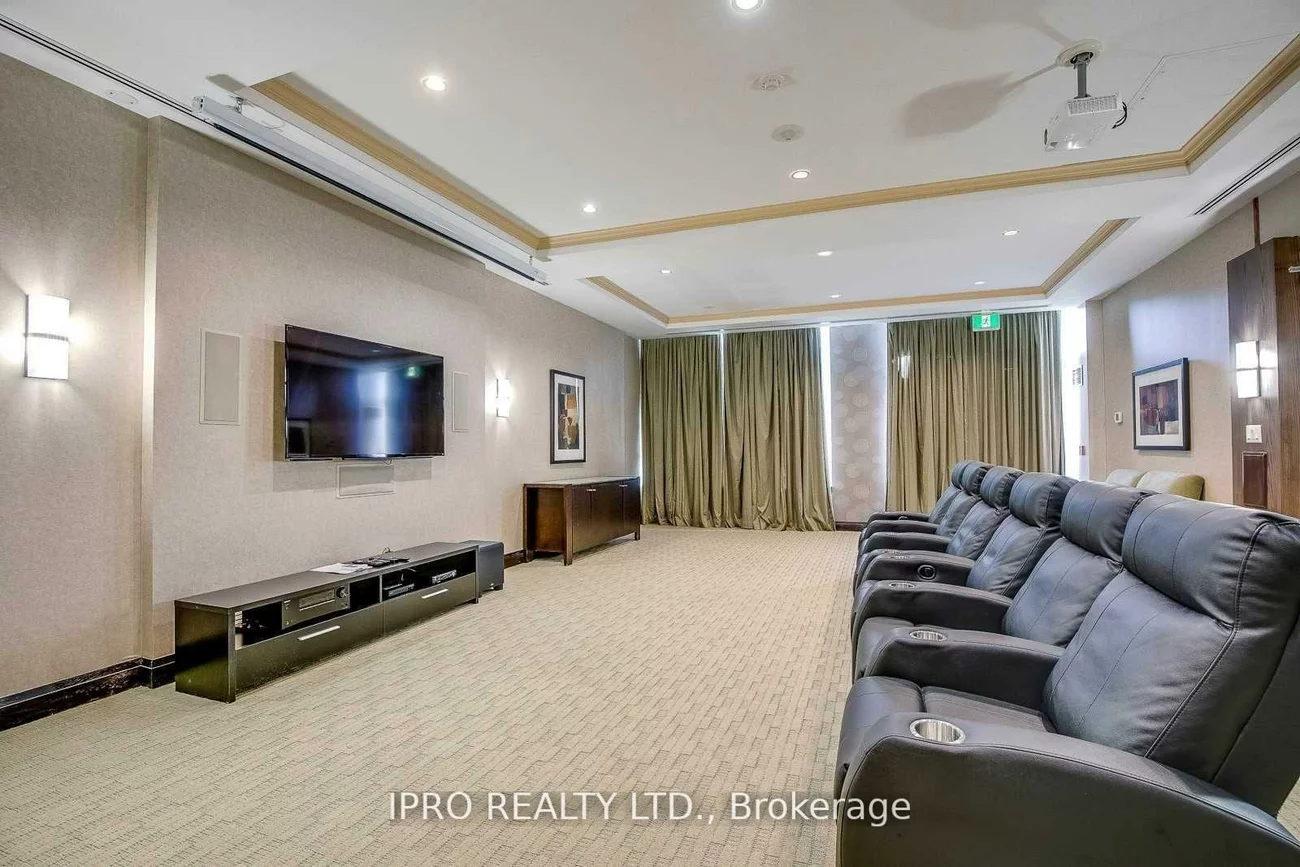 3504, Hurontario, Fairview, Mississauga