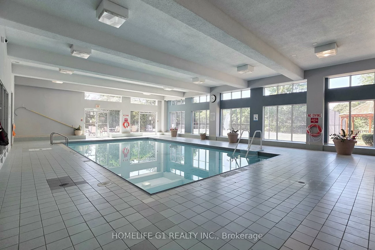50, Kingsbridge Garden, Hurontario, Mississauga