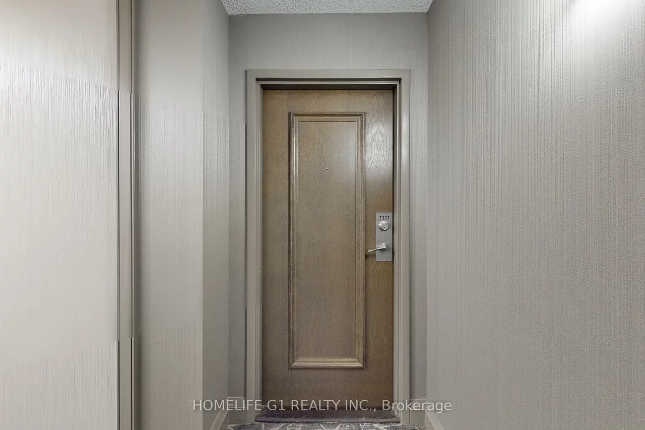 50, Kingsbridge Garden, Hurontario, Mississauga