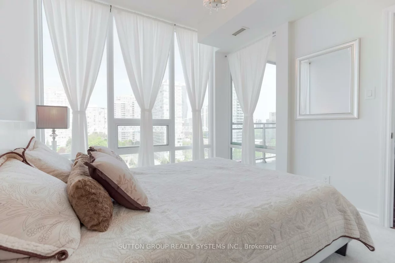3525, Kariya, City Centre, Mississauga