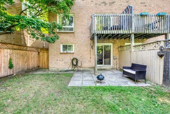 4635, Regents, Hurontario, Mississauga