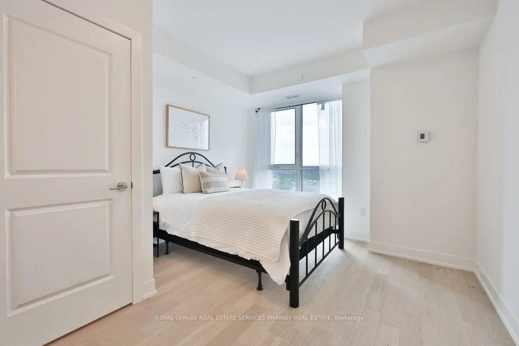 1063, Douglas Mccurdy, Lakeview, Mississauga