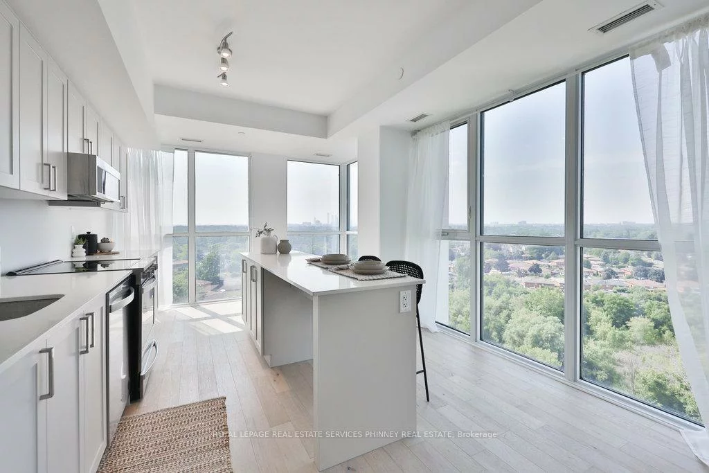 1063, Douglas Mccurdy, Lakeview, Mississauga