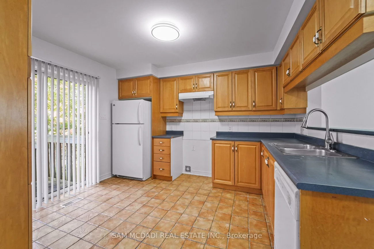 5031, East Mill, East Credit, Mississauga