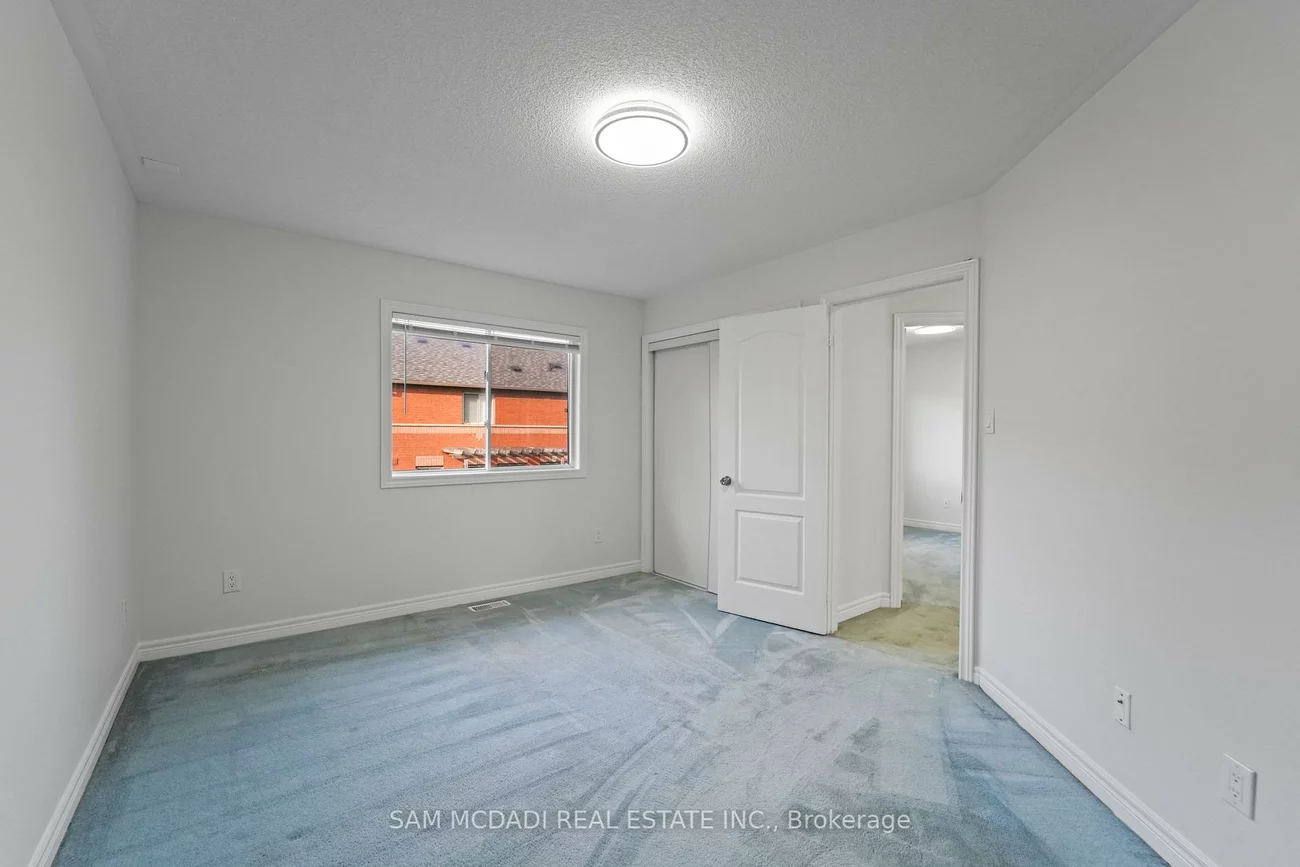 5031, East Mill, East Credit, Mississauga
