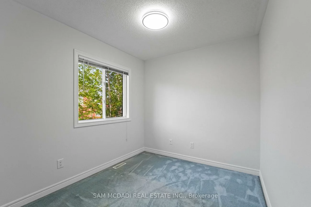5031, East Mill, East Credit, Mississauga