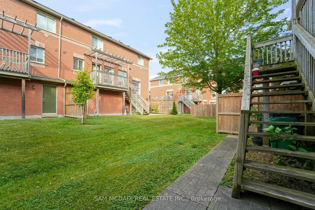 5031, East Mill, East Credit, Mississauga
