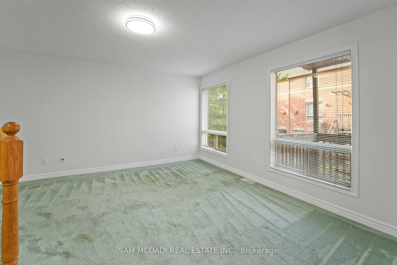 5031, East Mill, East Credit, Mississauga