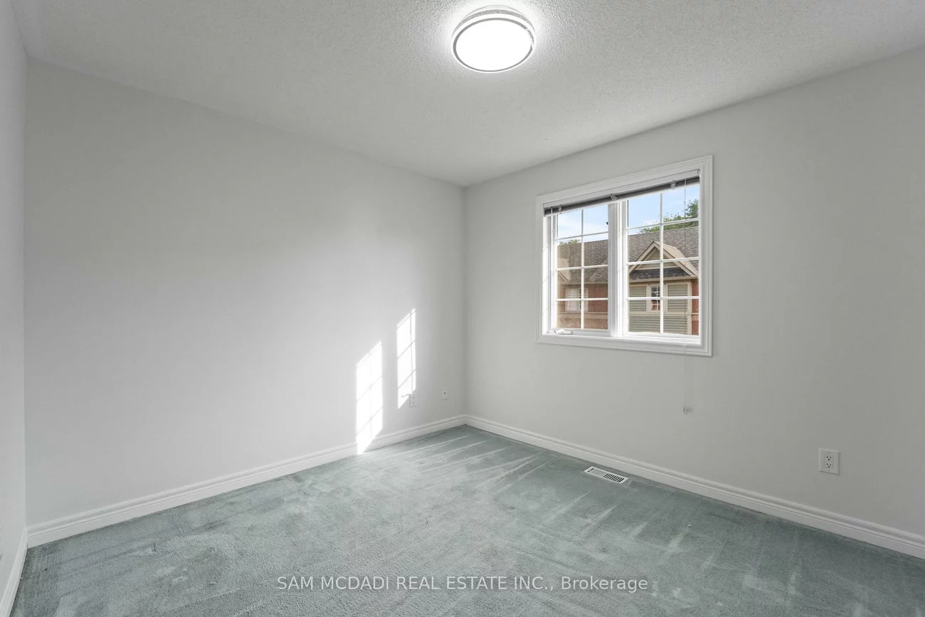 5031, East Mill, East Credit, Mississauga