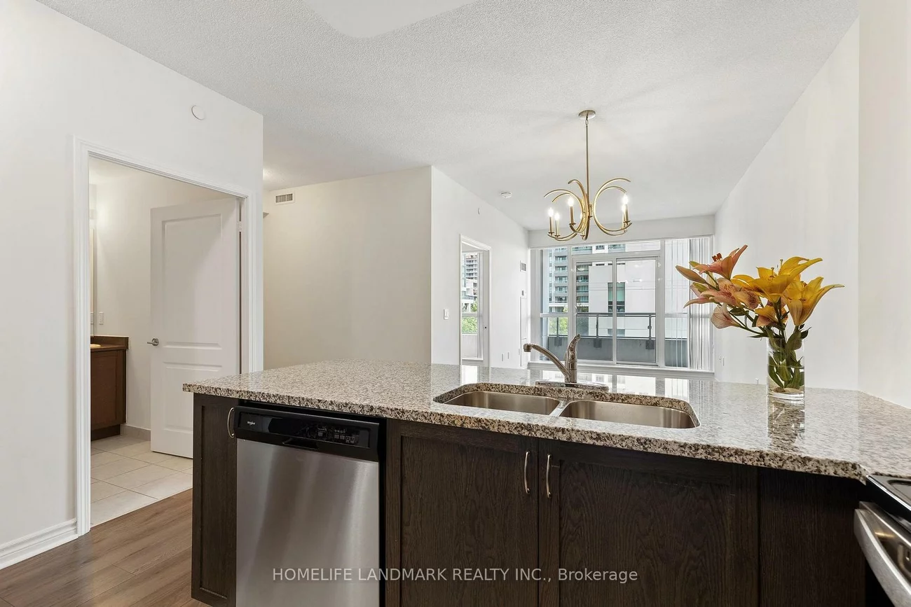 349, Rathburn, City Centre, Mississauga