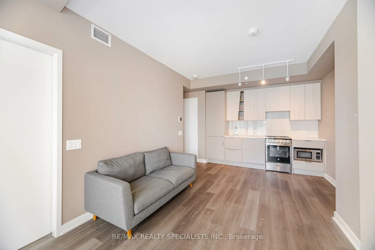3900, Confederation, City Centre, Mississauga
